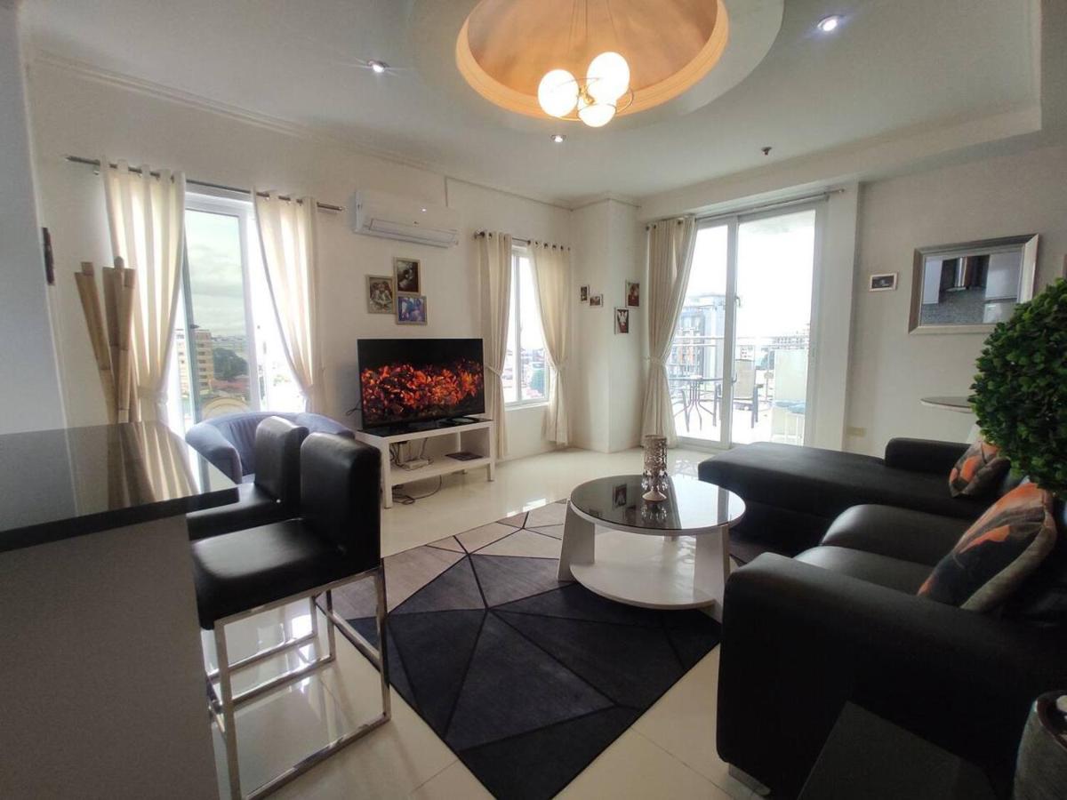 2Br Condo At Kandi Tower 2 Angeles Luaran gambar